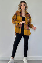 Oversize Karierte Bouclé-Jacke mit Fransen-Details – Mustard/Pink